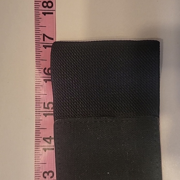 Black Leather and Stretch Waist Belt - Picture 5 of 5